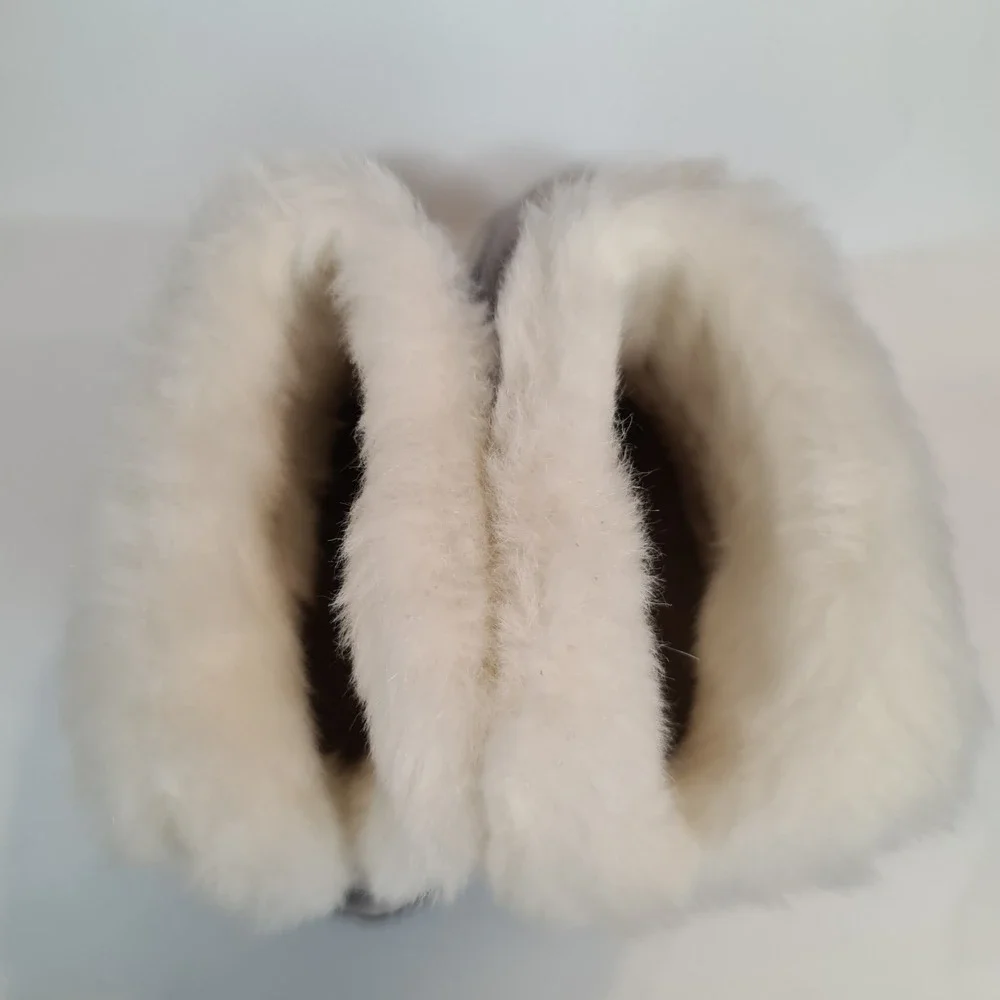Sorel Out N About Bootie Gray Suede Faux Fur Winter Boots Womens 9 NL3073-061